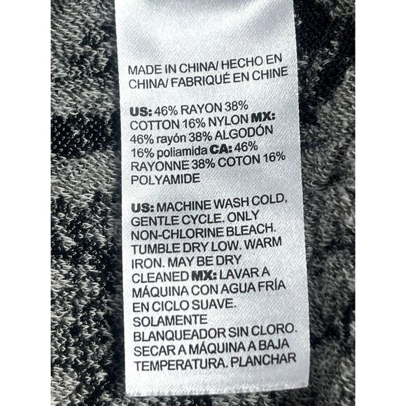 Chico's Leopard Print Sweater Top sz L Classy Retro 90s Mob Wife 80s Boat Neck - Picture 8 of 10